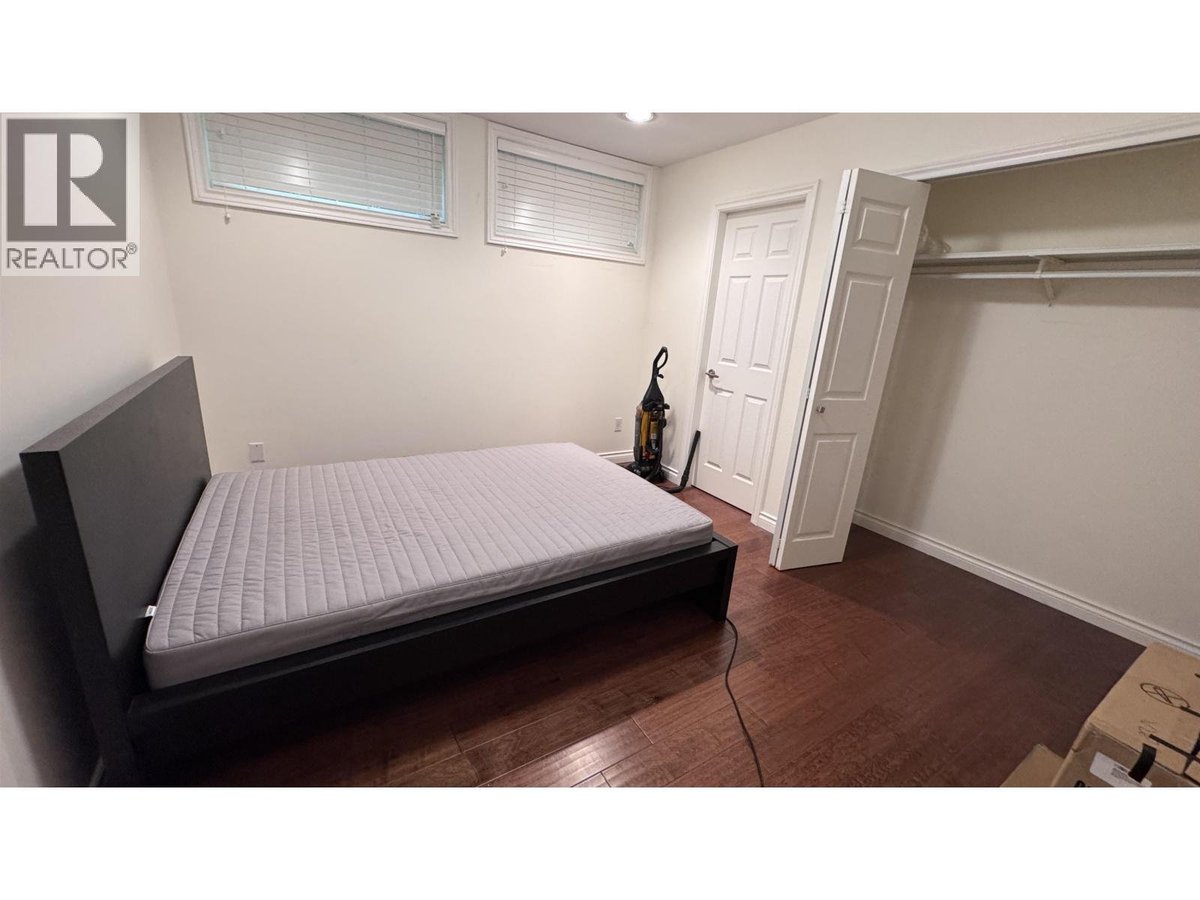 7188 BEECHWOOD STREET - Photo 4