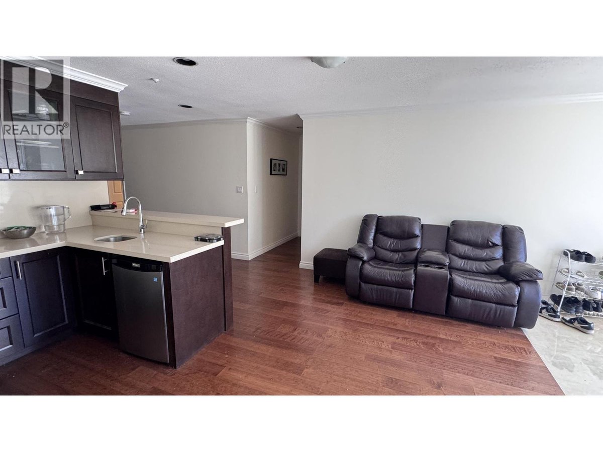 7188 BEECHWOOD STREET - Photo 5