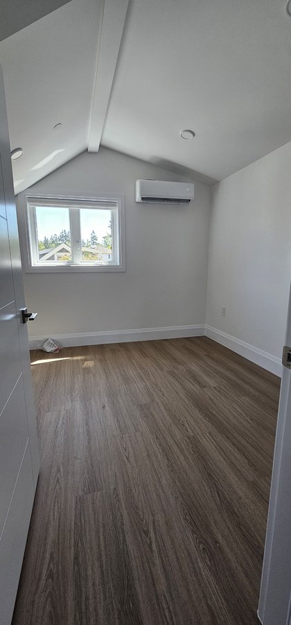7205 Elmhurst Drive - Photo 3