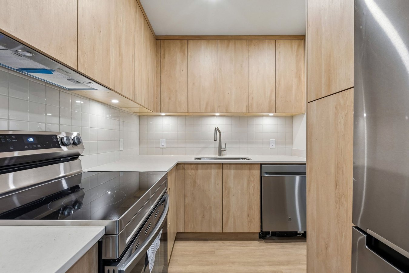 1070 Cypress Street - Photo 10