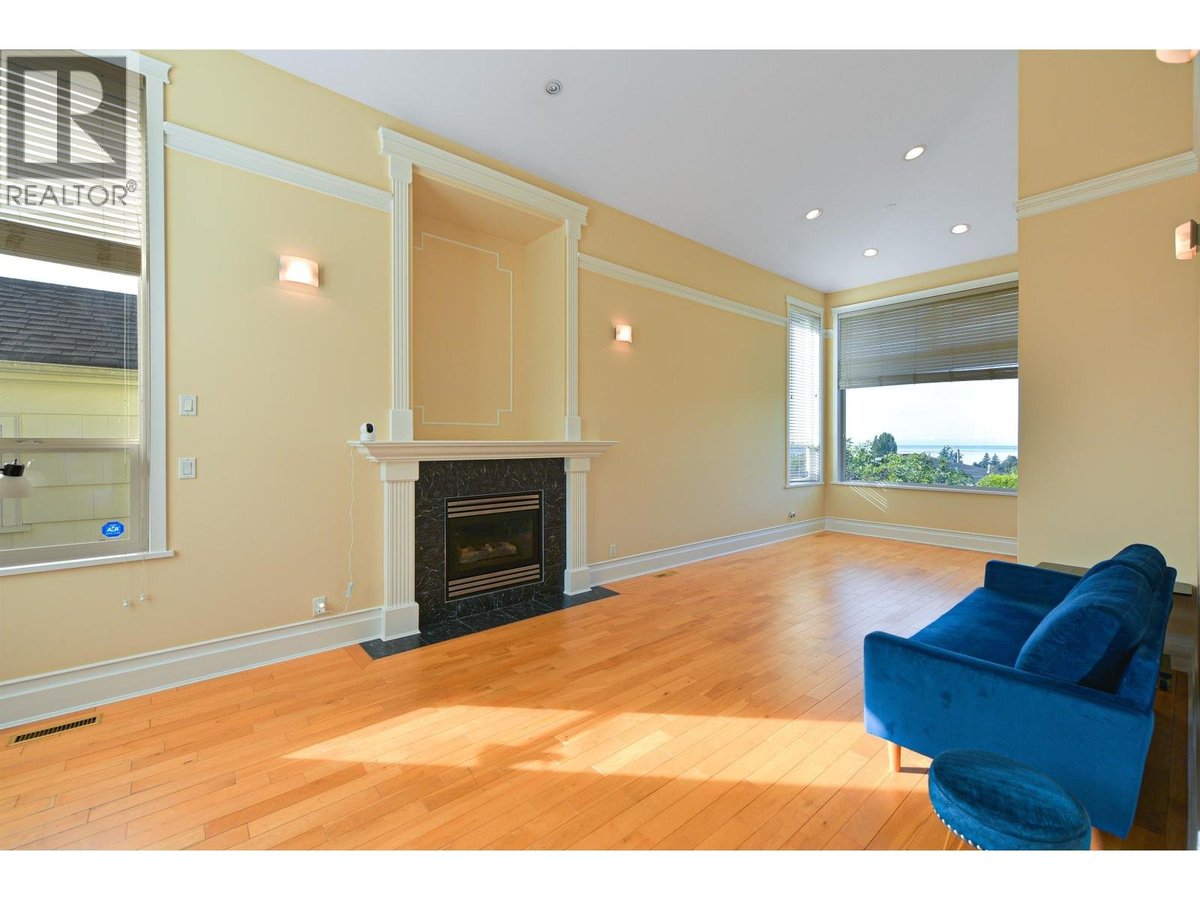 1275 20TH STREET - Photo 5