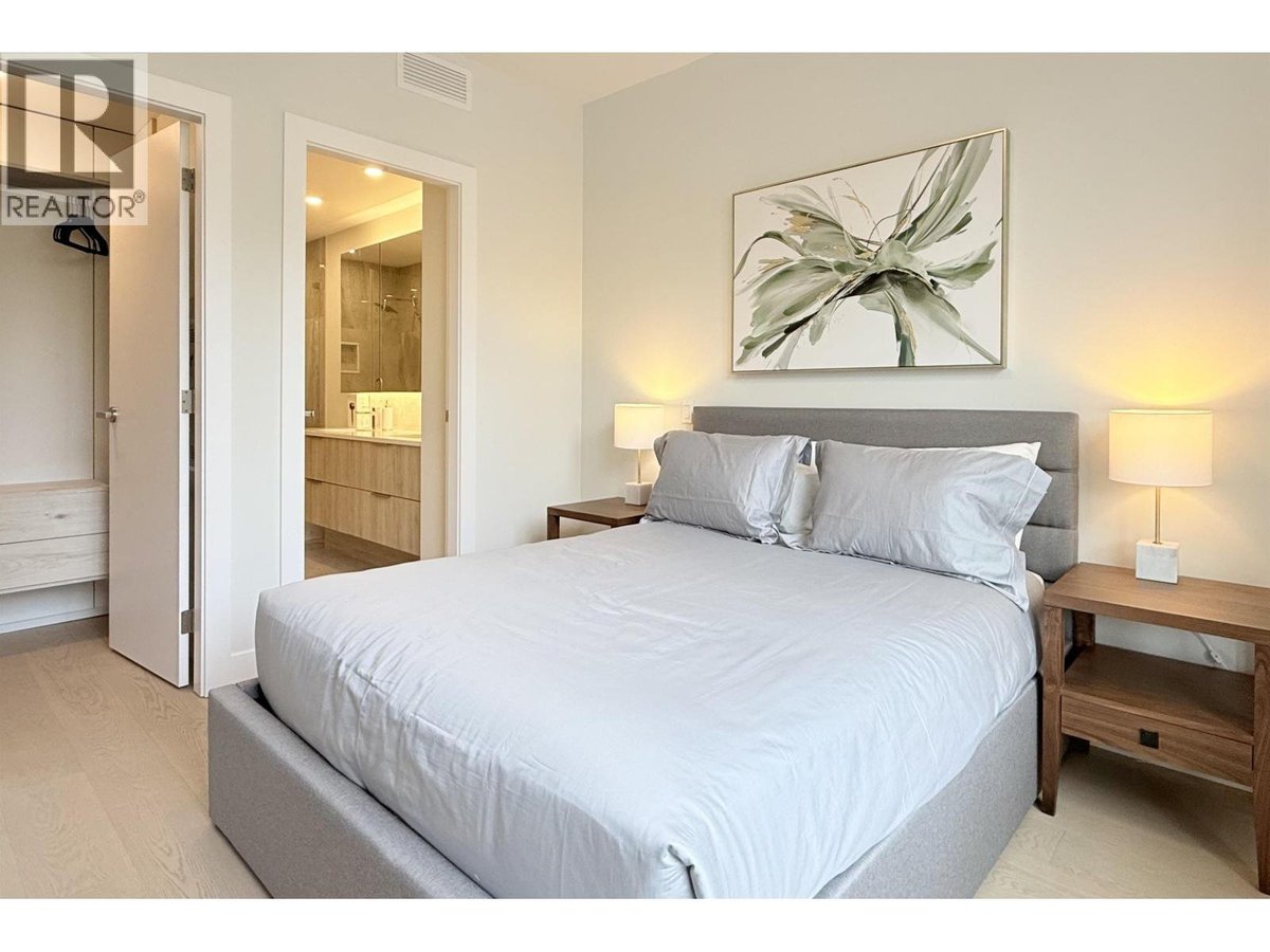 2-BDRM 423 6TH STREET - Photo 11