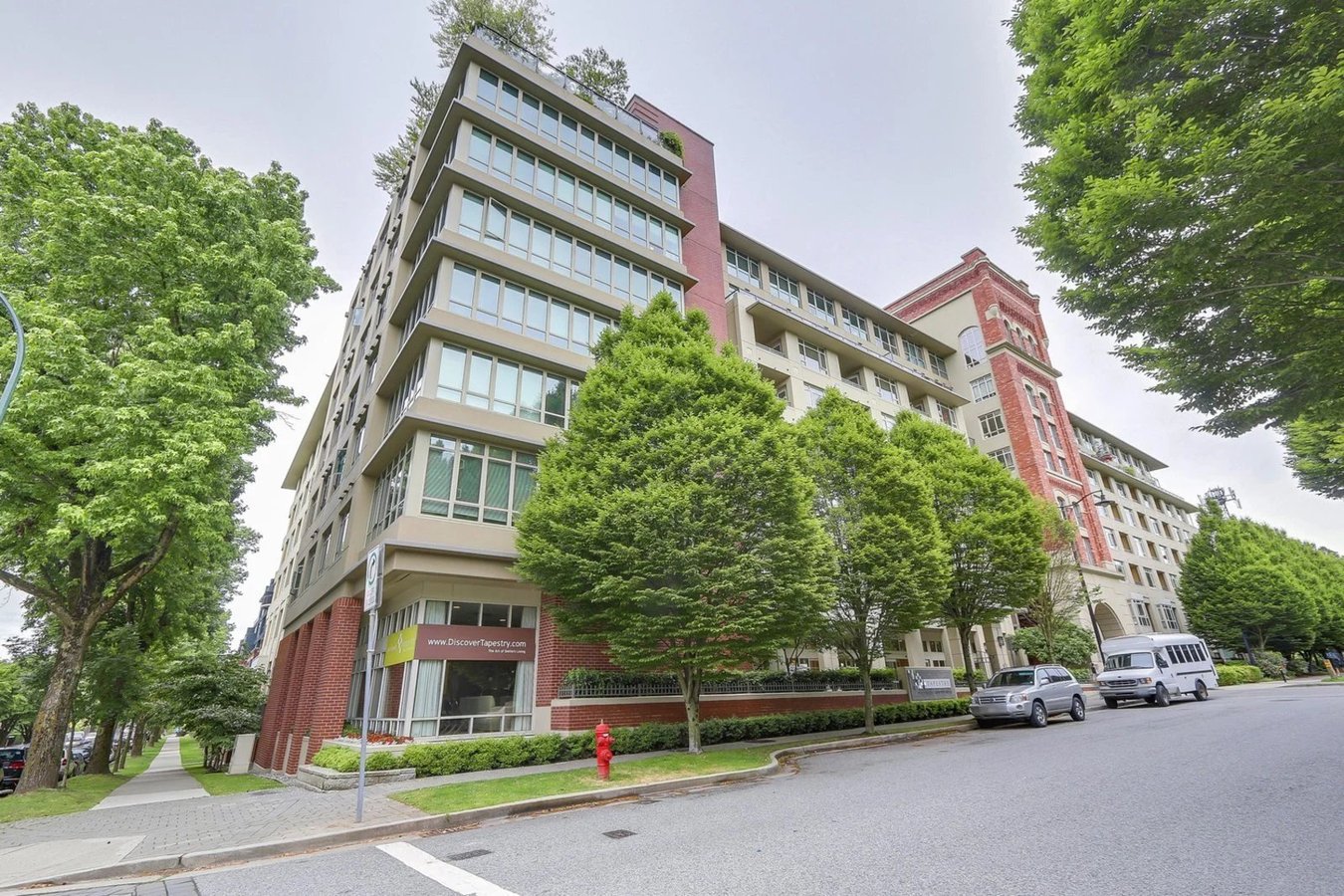 2799 Yew Street - Photo 1