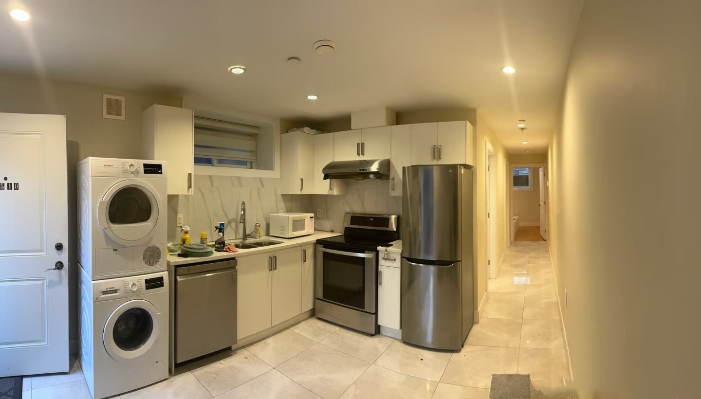2510 East 8th Avenue - Photo 2