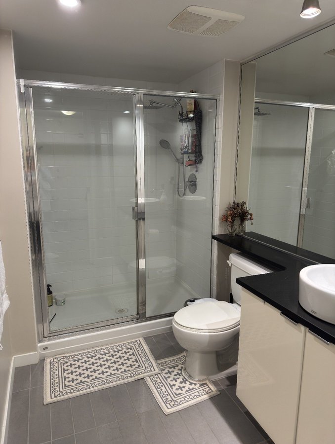 233 Robson Street - Photo 2