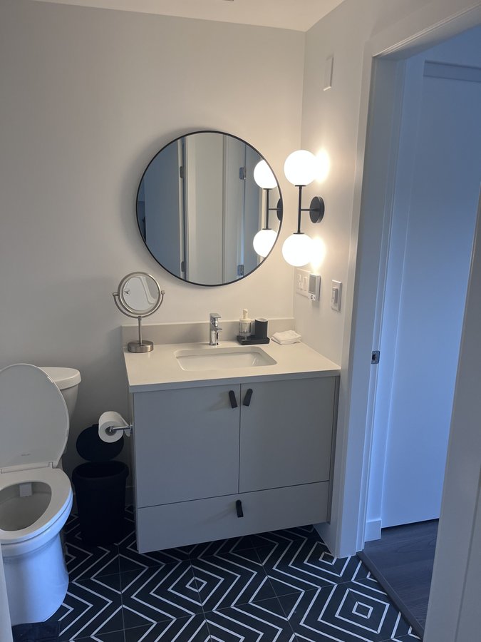 1680 East 12th Avenue - Photo 3