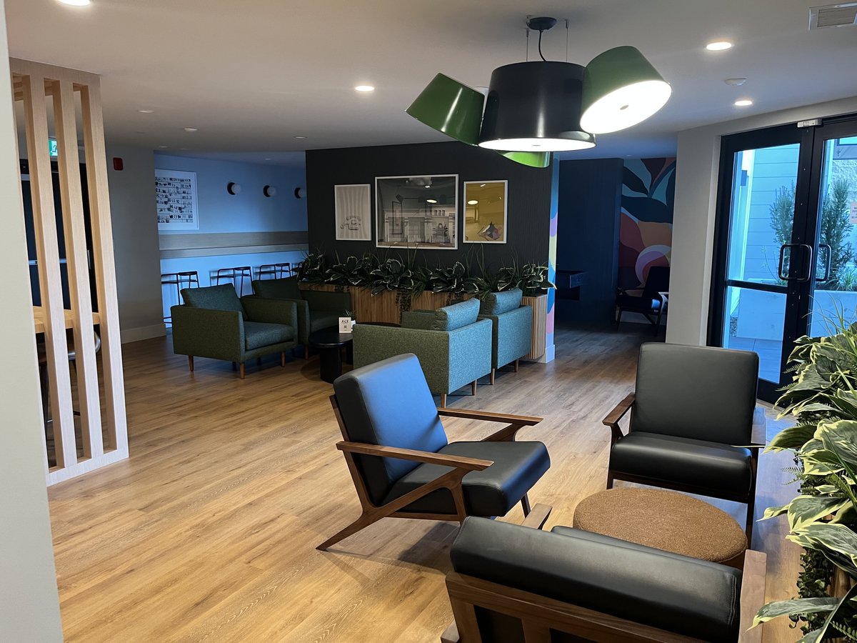 1680 East 12th Avenue - Photo 8