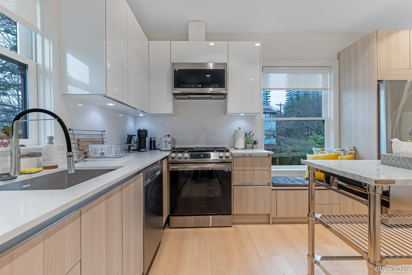 951 Nicola Street - Photo 9