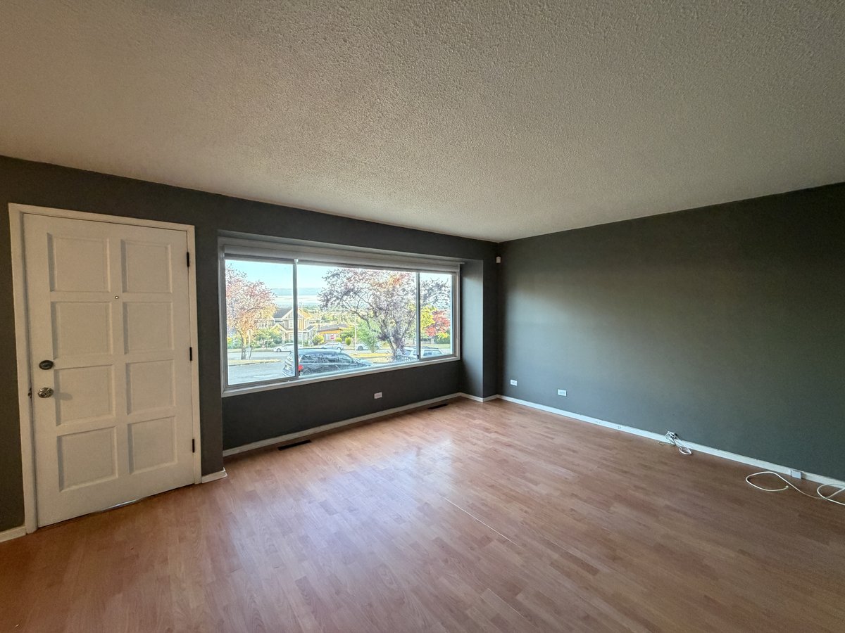 2193 Bonaccord Drive - Photo 3