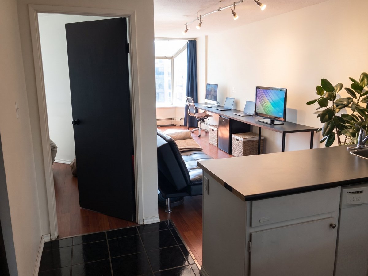 1330 Burrard Street - Photo 3