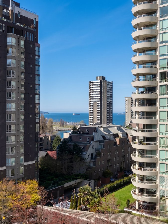 1330 Burrard Street - Photo 2