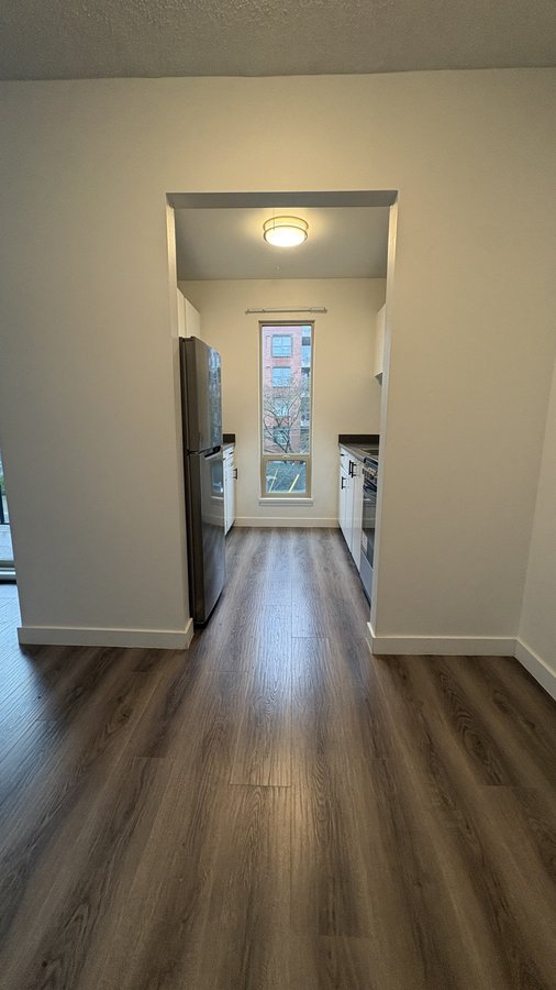 525 West 14th Avenue - Photo 10