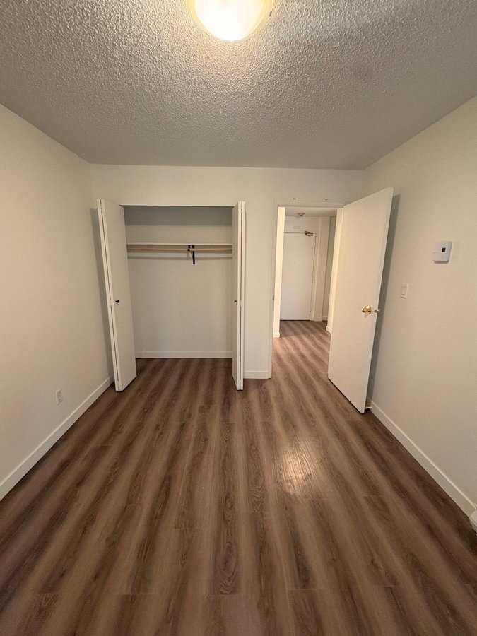 1771 East Georgia Street - Photo 3