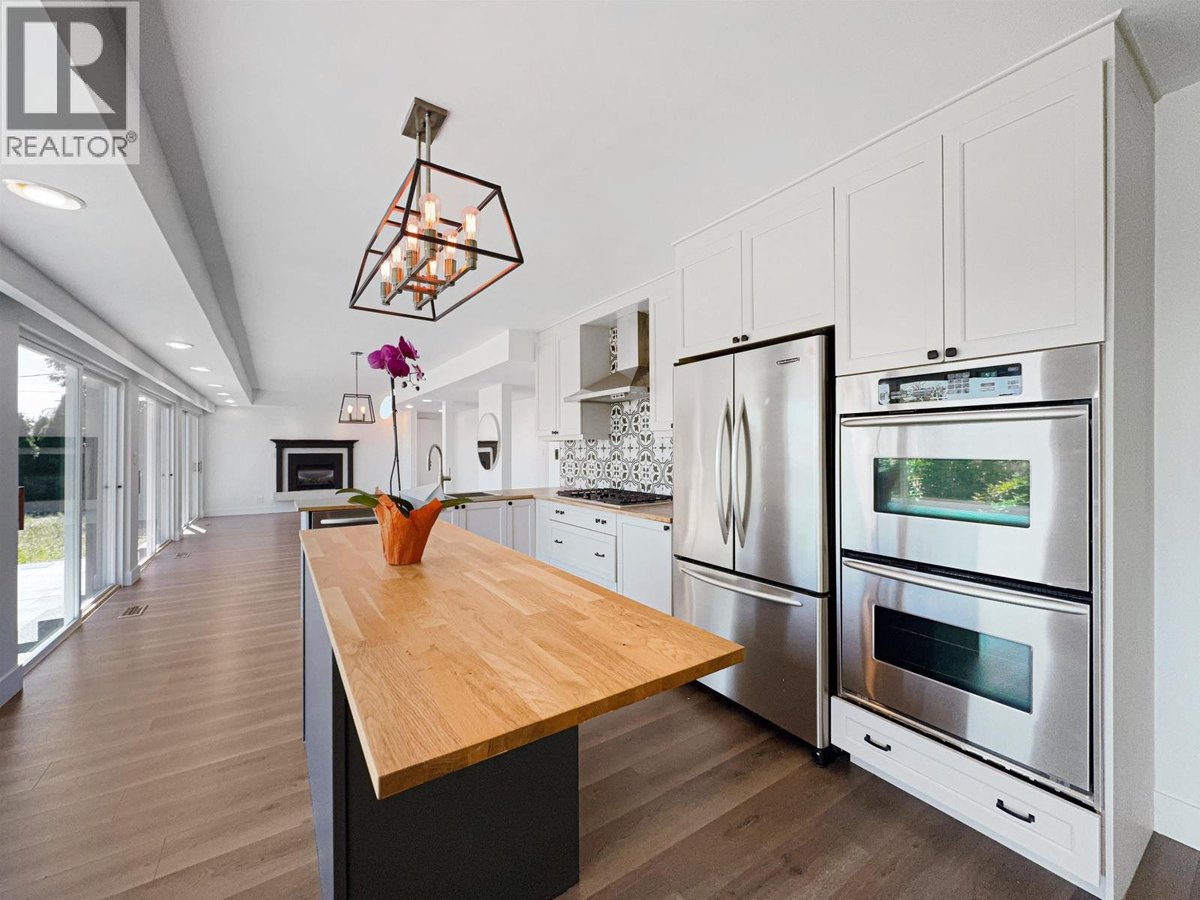 1040 CRESTLINE ROAD - Photo 3