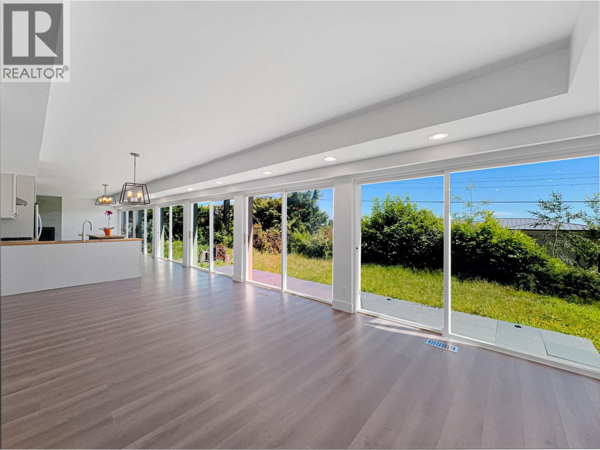 1040 CRESTLINE ROAD - Photo 5