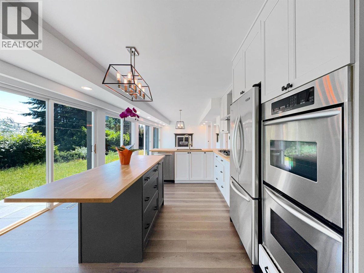 1040 CRESTLINE ROAD - Photo 8