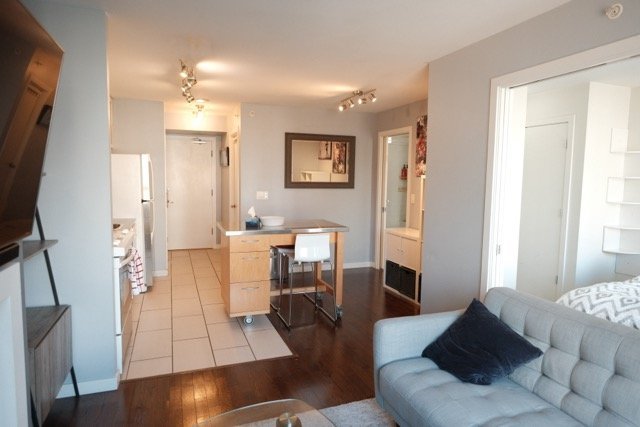 1225 Richards Street - Photo 4