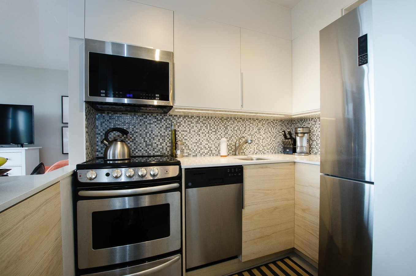 1251 Cardero Street - Photo 8