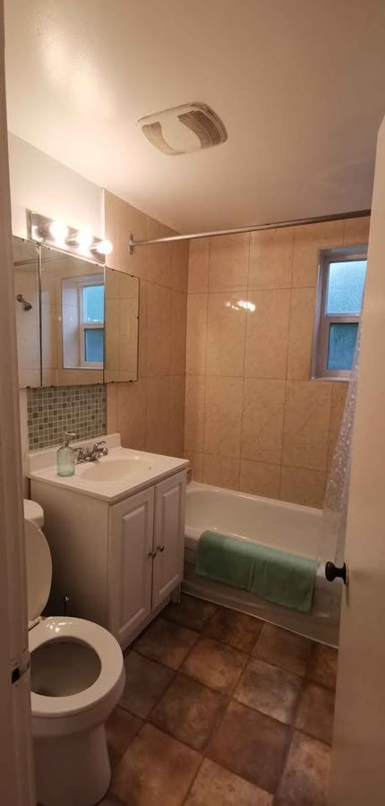 1046 West 12th Avenue - Photo 5