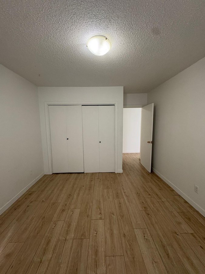 1855 East Georgia Street - Photo 3