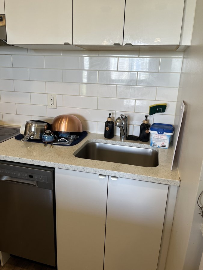 1460 Barclay Street - Photo 14