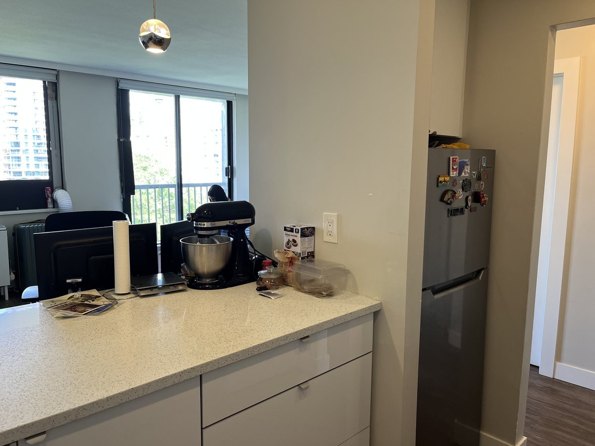 1460 Barclay Street - Photo 15