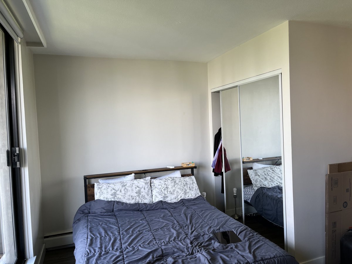 1460 Barclay Street - Photo 20
