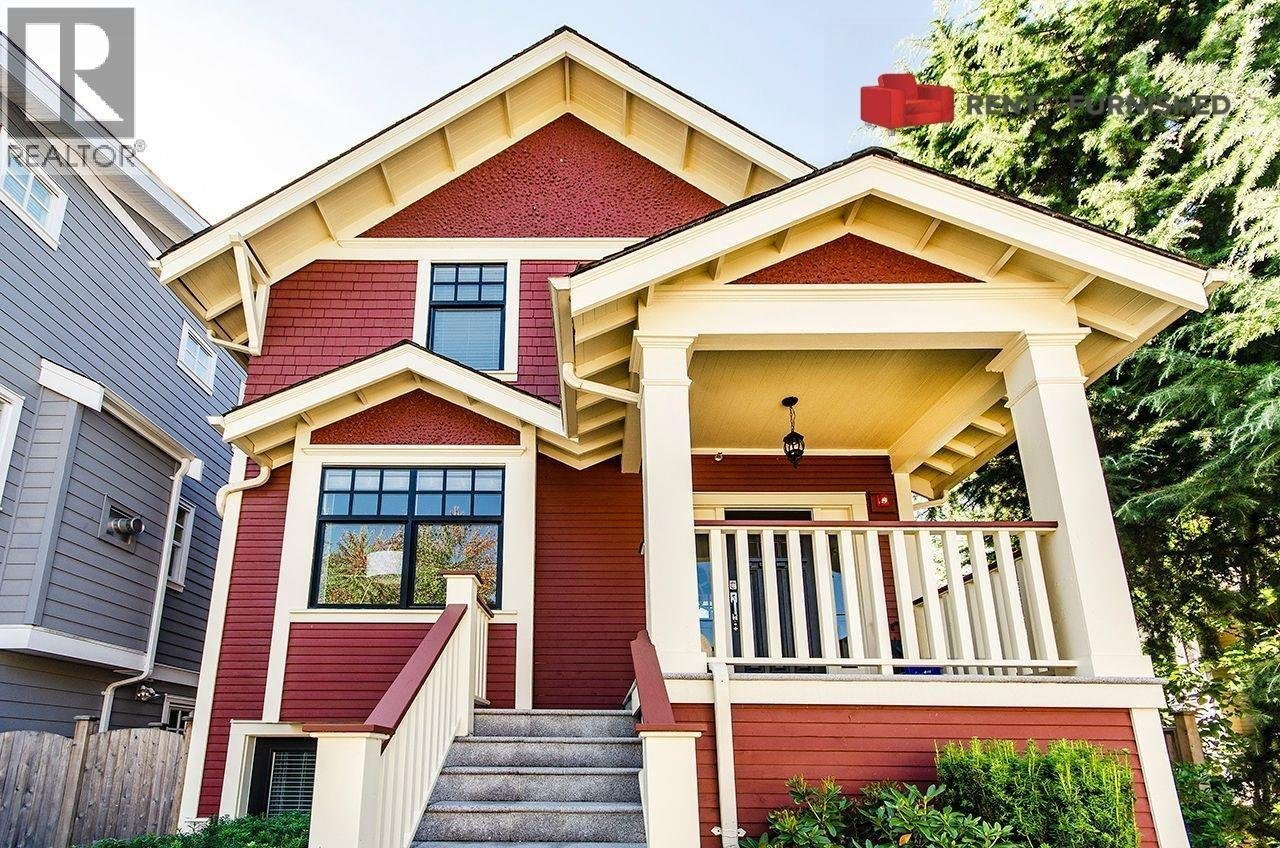 930 W 15TH AVENUE - Photo 1
