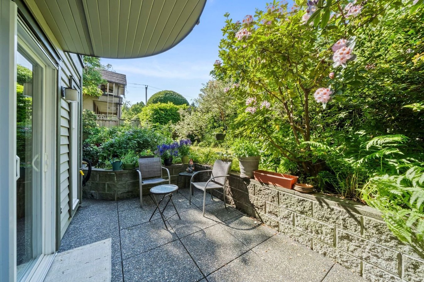 888 West 13th Avenue - Photo 9