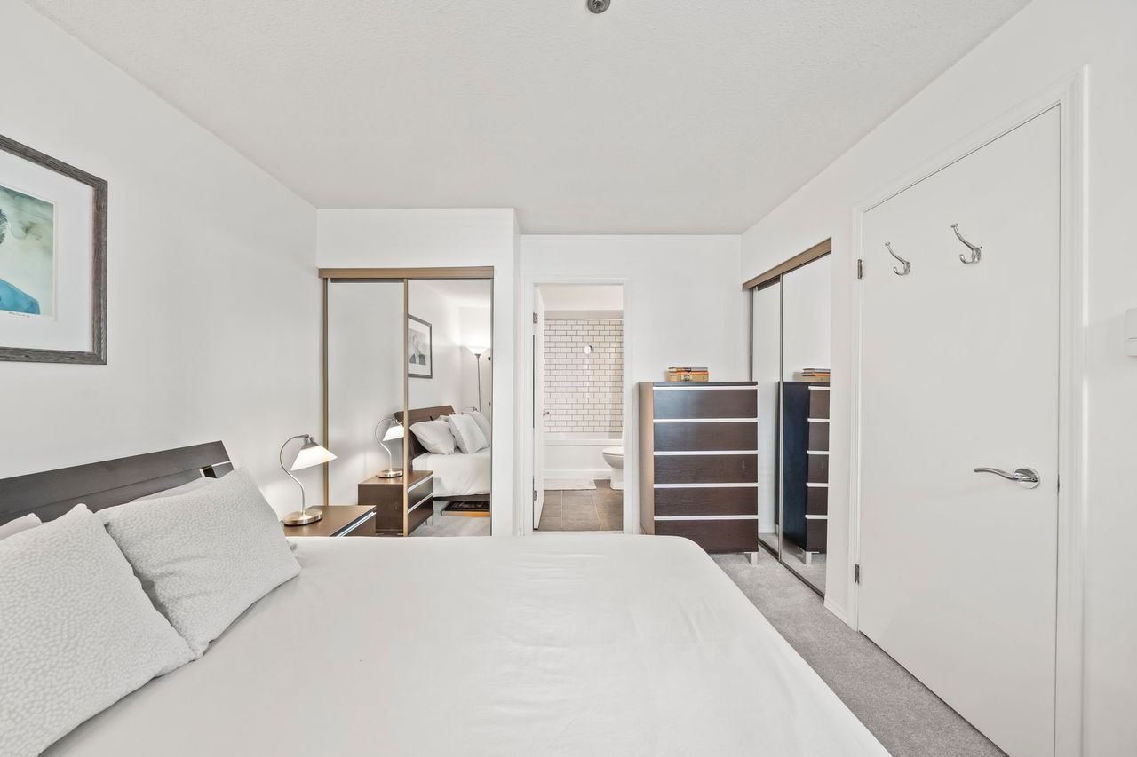 888 West 13th Avenue - Photo 12