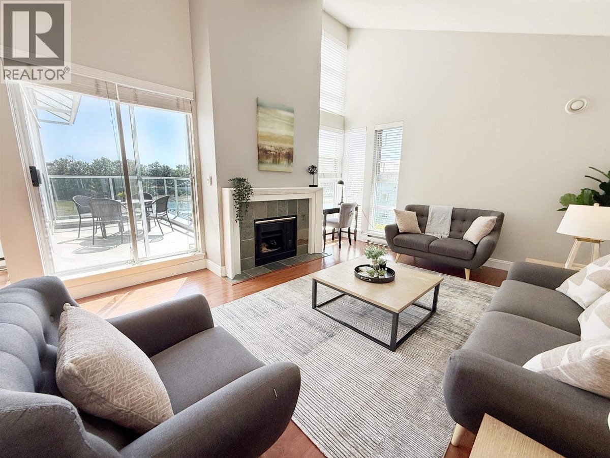 403 1990 E KENT AVENUE - Photo 4