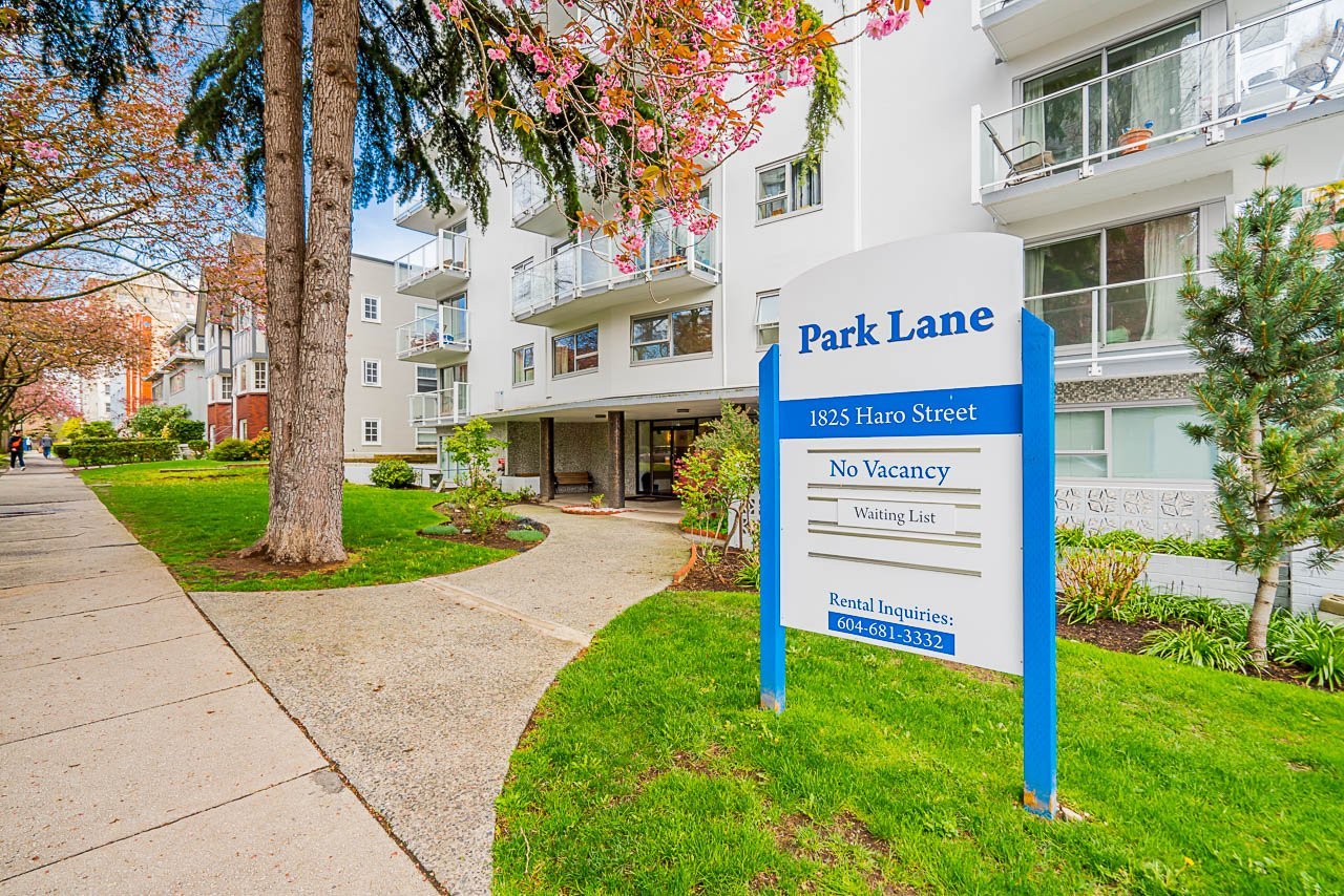 1825 Haro Street - Photo 3