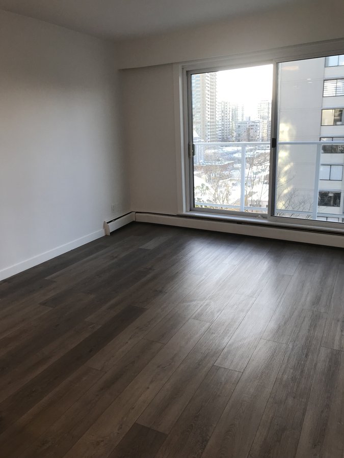1825 Haro Street - Photo 11