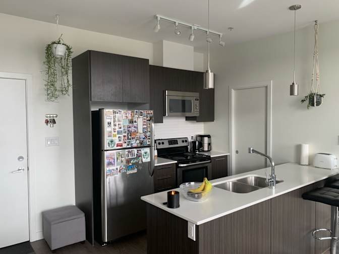 East 17th Avenue - Photo 2