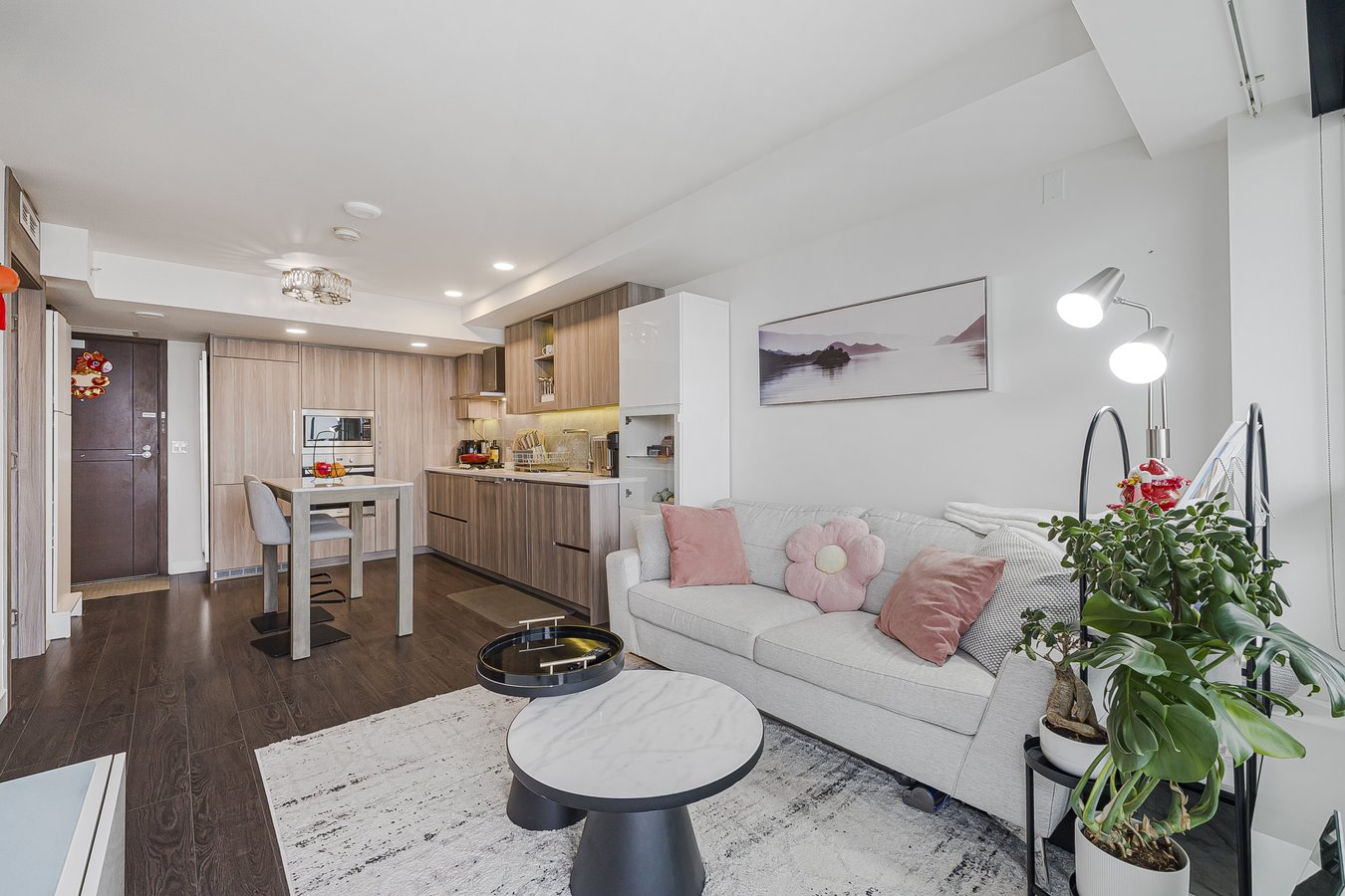 433 Southwest Marine Drive - Photo 1