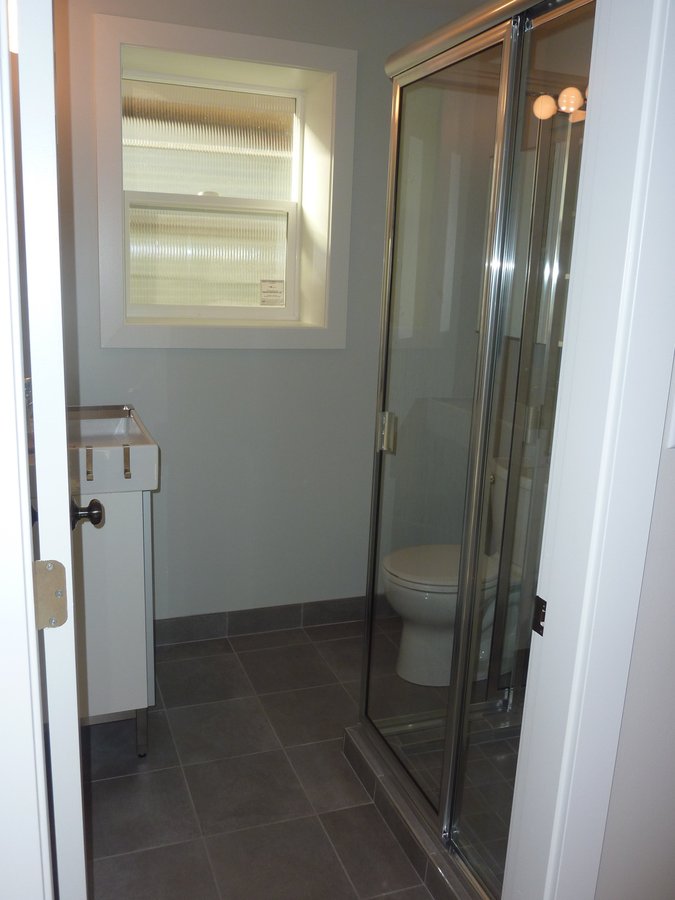 2520 Oxford Street - Photo 4