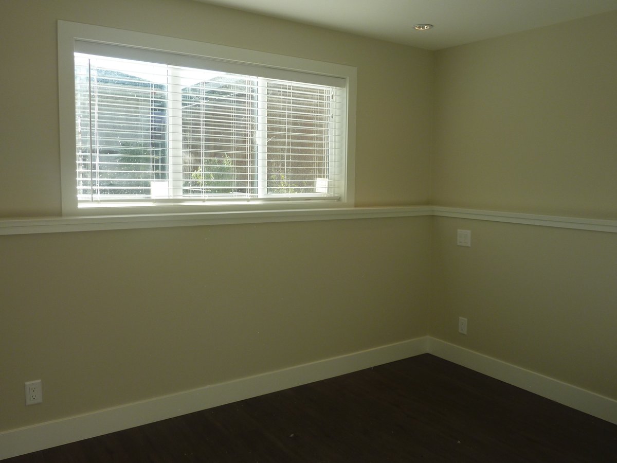 2520 Oxford Street - Photo 6