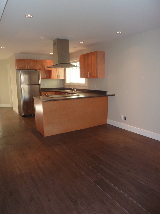 2520 Oxford Street - Photo 7