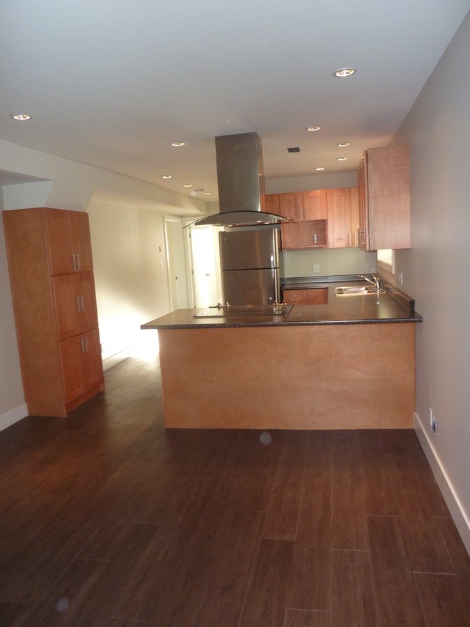 2520 Oxford Street - Photo 10