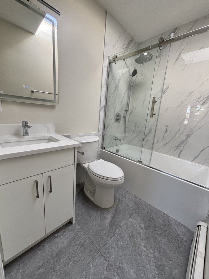 4268 Skeena Street - Photo 6
