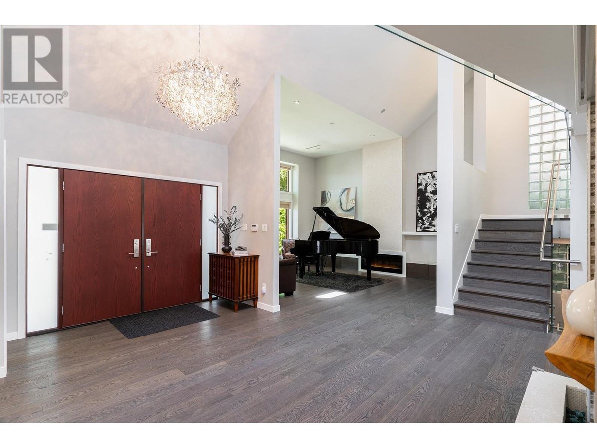5666 Maple Street - Photo 20