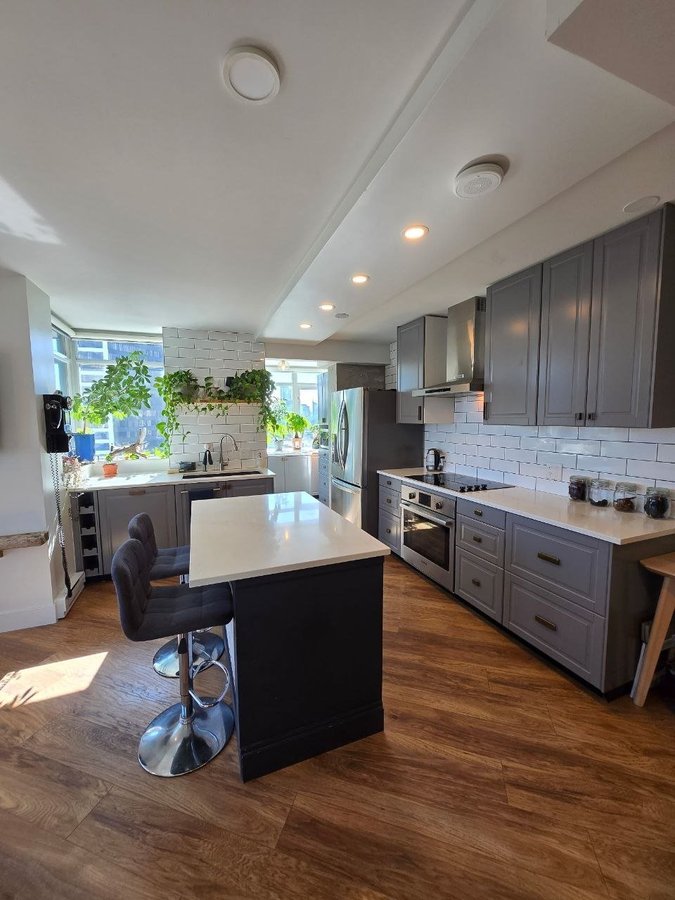 610 Granville Street - Photo 9