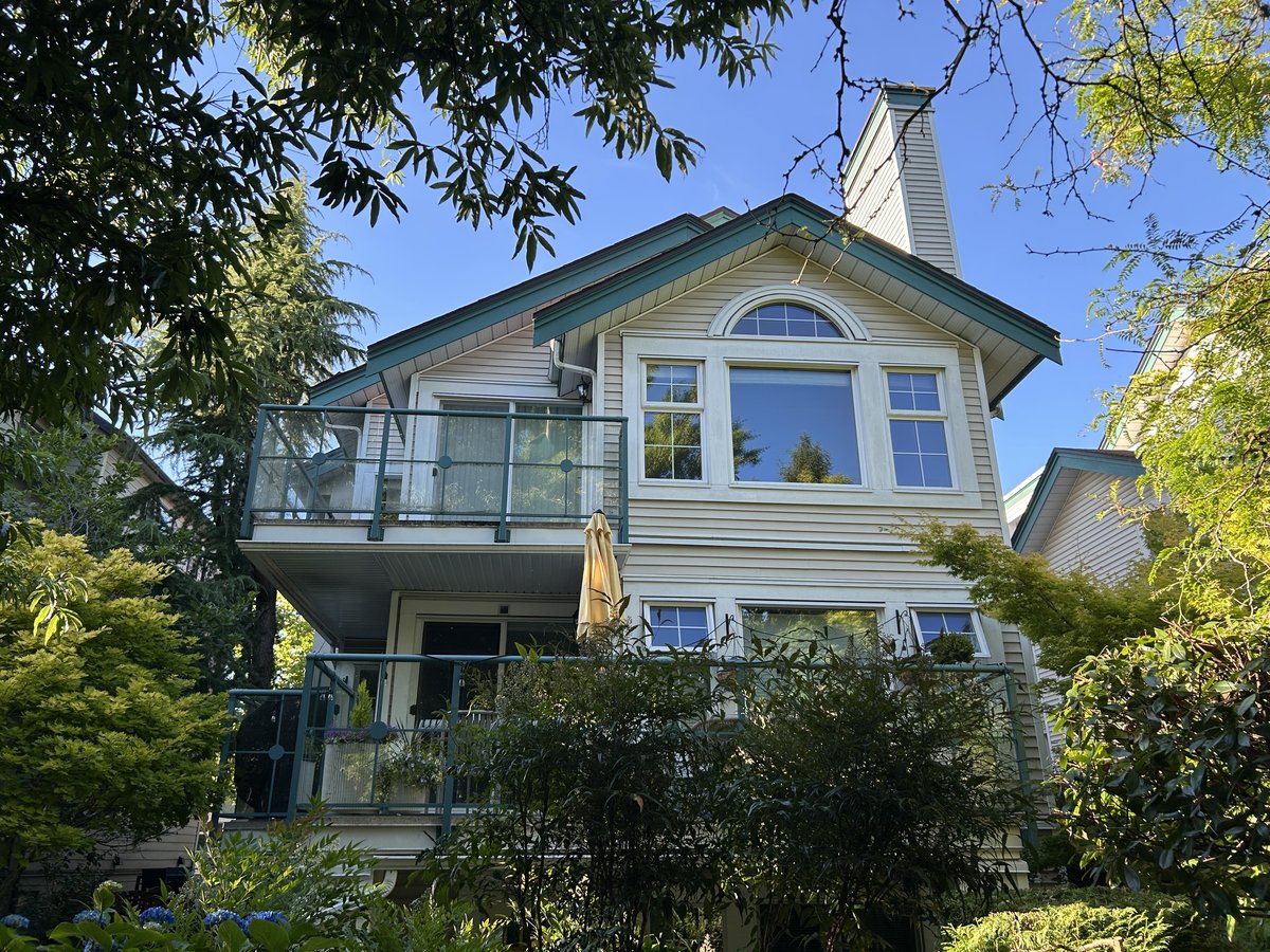 735 West 15th Avenue - Photo 15