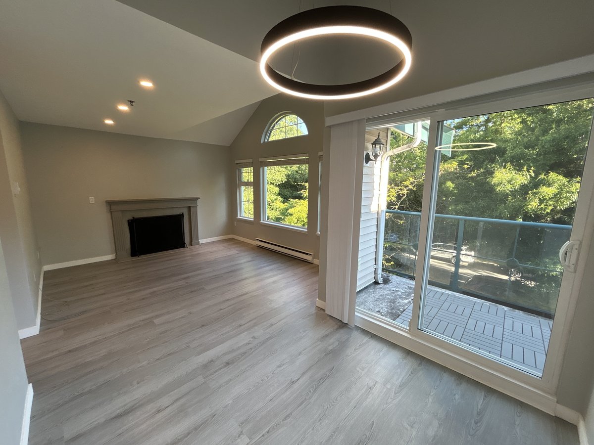 735 West 15th Avenue - Photo 2