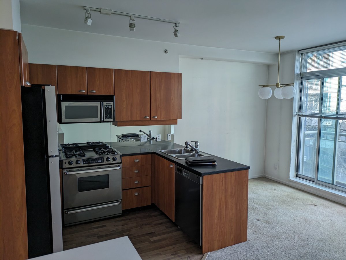 1478 West Hastings Street - Photo 9