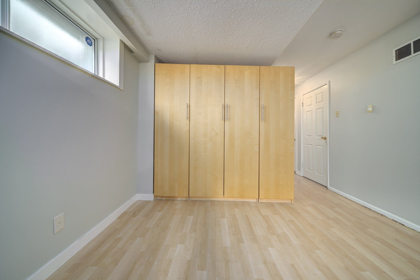 390 East 19th Avenue - Photo 8