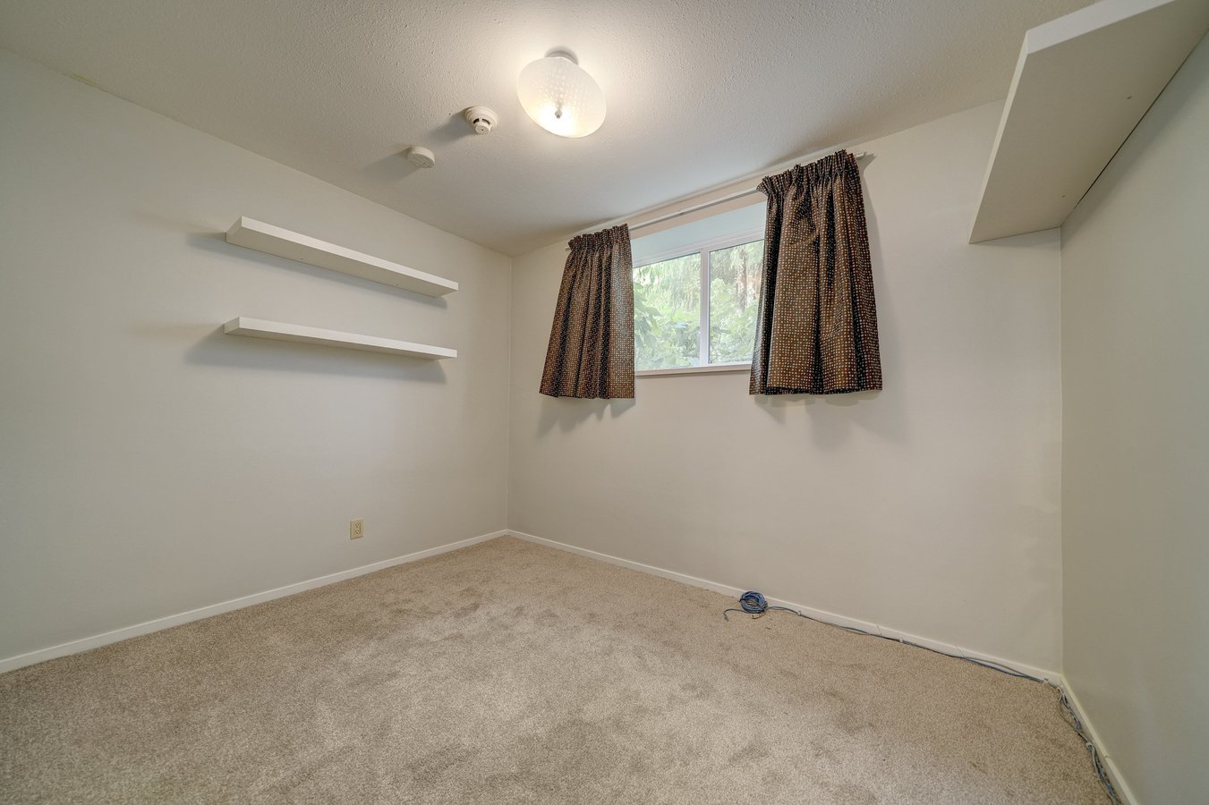390 East 19th Avenue - Photo 11