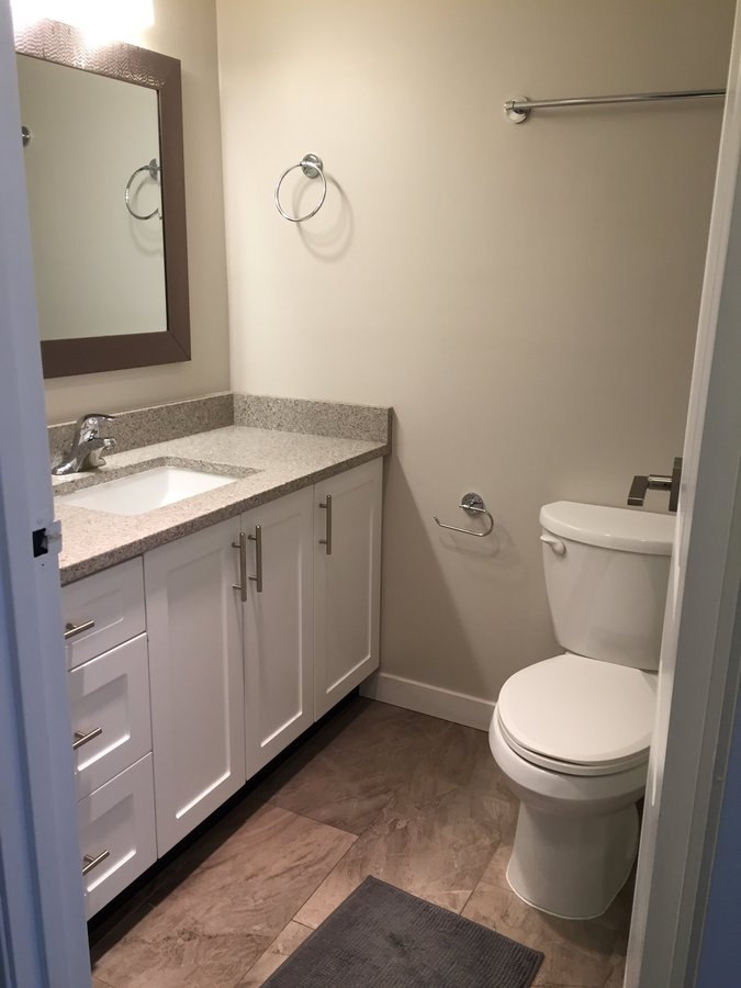 1460 Barclay Street - Photo 10
