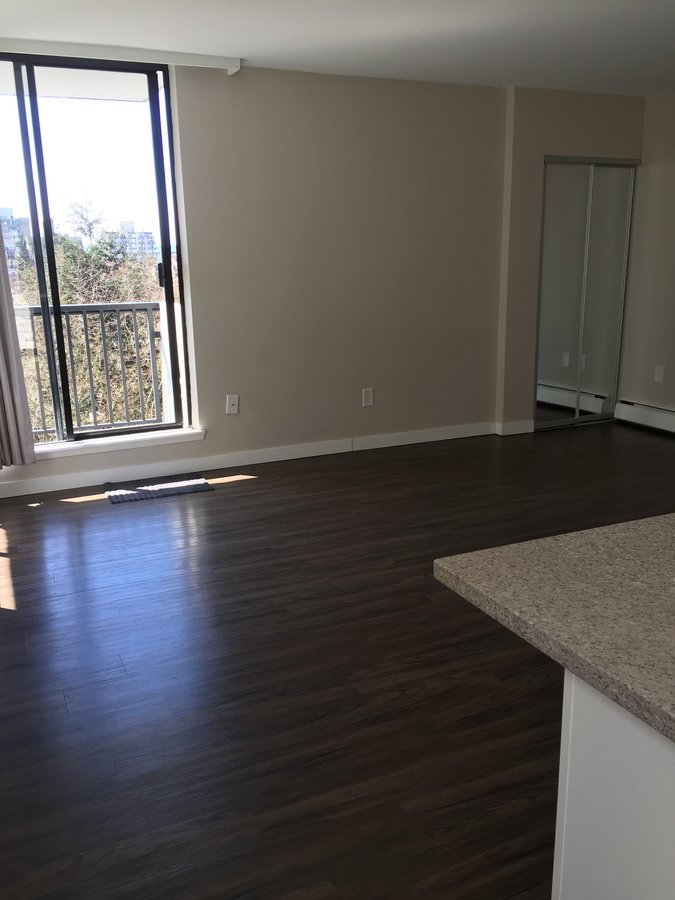 1460 Barclay Street - Photo 16