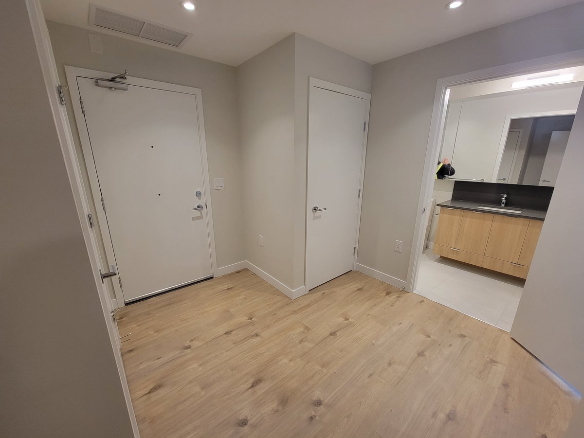 3430 East Kent Avenue South - Photo 10